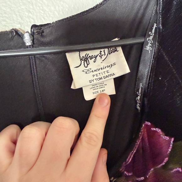 SOLD - Picture 5 of 6